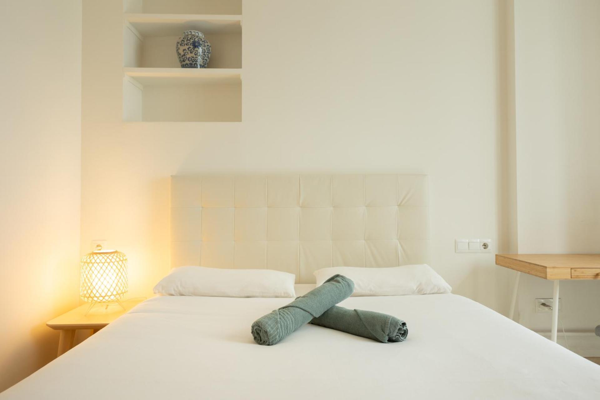 Tentudia Charming Apartments With Private Roof-Top Or Patio In San Bernardo By Ocityzen Севілья Екстер'єр фото
